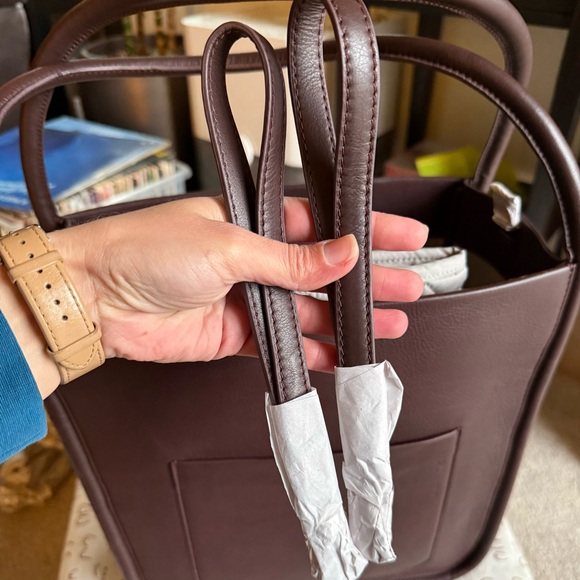 BNWT Kaeiu Leather Loop Tote in Bordeaux 🍷🍫♥️ - Picture 12 of 15